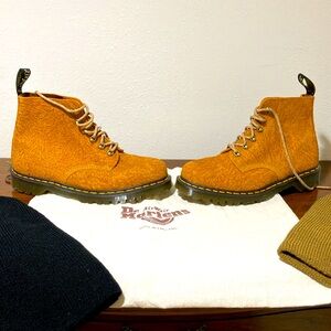 made in england leather dr martens. sz 12 worth $230